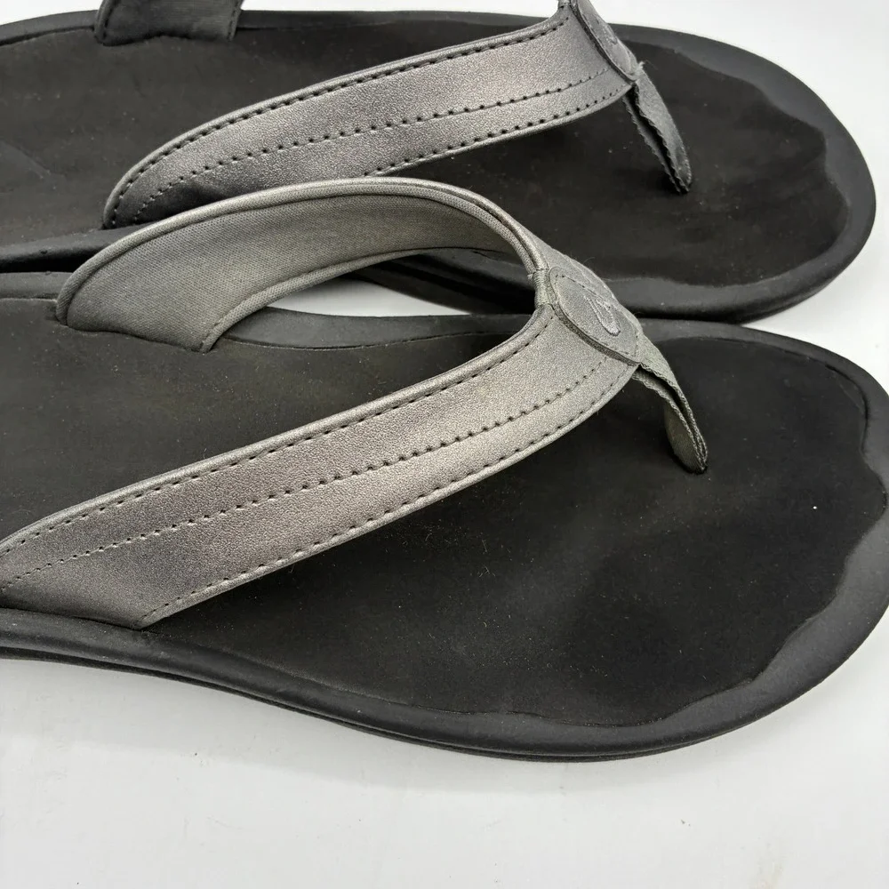 OluKai Ohana Flip Flop Sandals Women 9 EU 39Pewter Metallic Faux Leather Comfort